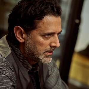 Navin Chowdhry As Harvinder